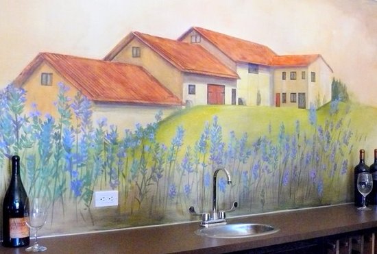 Wine Country mural at Amavi.JPG